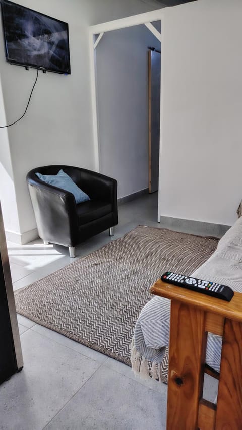 Kenwyn Micro Cottage Apartment in Cape Town