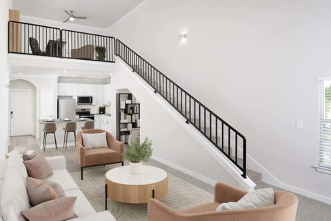 Living room, Seating area