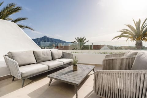 Solarium, Balcony/Terrace, sunbed