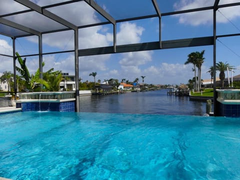 Property building, Swimming pool