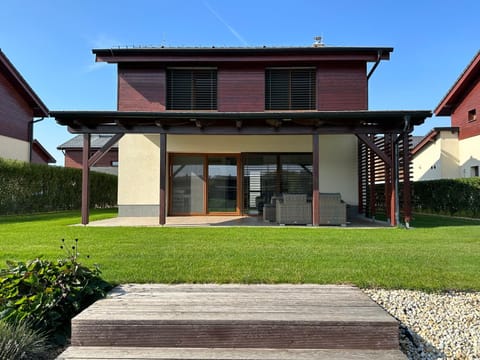 Property building, Garden view