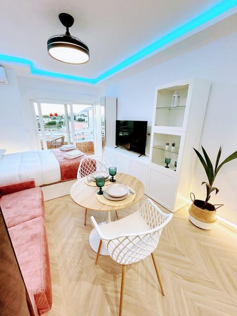 Luxury studio Torremolinos Costa del Sol Apartment in Torremolinos