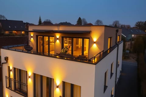 Property building, Night, Balcony/Terrace
