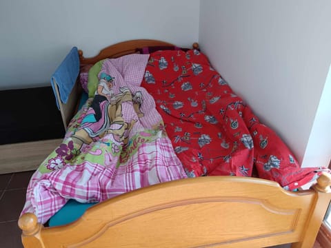 На пъпа на Варна, голяма стая! Apartment in Varna