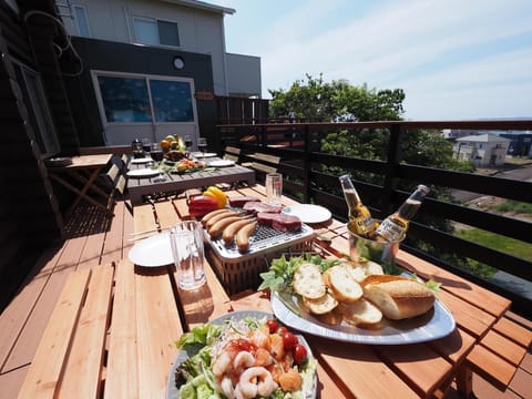 BBQ facilities, View (from property/room), Balcony/Terrace