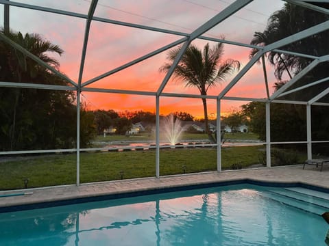 Garden view, Lake view, Pool view, Swimming pool, Sunset