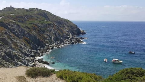 T3 avec vue mer imprenable dans une résidence avec piscine Apartment in Six-Fours-les-Plages