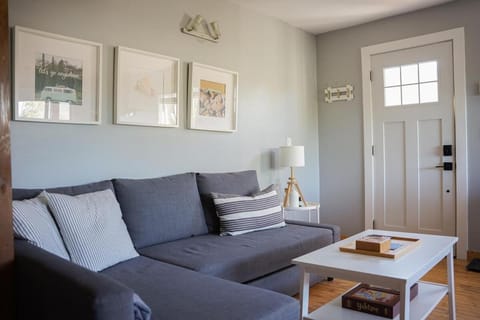 Coastal Suite - Harbourview in Ucluelet Apartment in Ucluelet