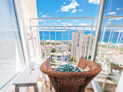 View (from property/room), View (from property/room), Living room, Sea view, Sea view