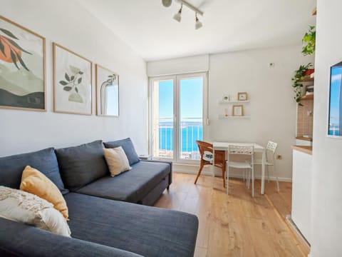 TV and multimedia, Living room, Dining area, Sea view, air conditioner