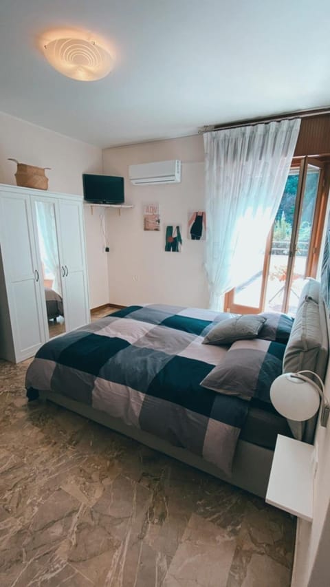 Bed, TV and multimedia, Coffee/tea facilities, Balcony/Terrace, Bedroom, internet, towels