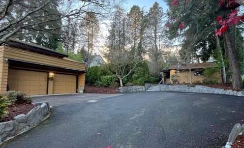 Property building, Day, Natural landscape