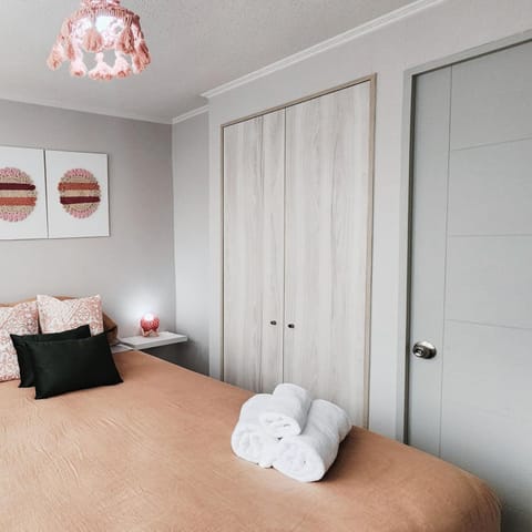 Bed, Photo of the whole room, Bedroom, towels, wardrobe