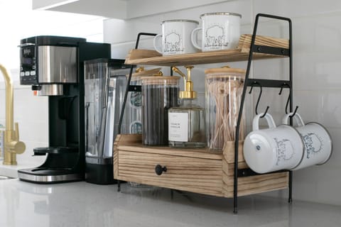 Coffee/tea facilities, Kitchen or kitchenette