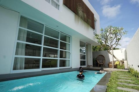 Pool view, Swimming pool, Swimming pool