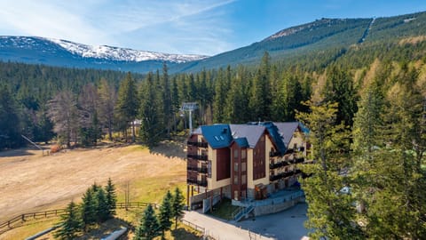 Property building, Mountain view