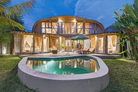 Noon Bamboo Villas Pererenan Villa in North Kuta