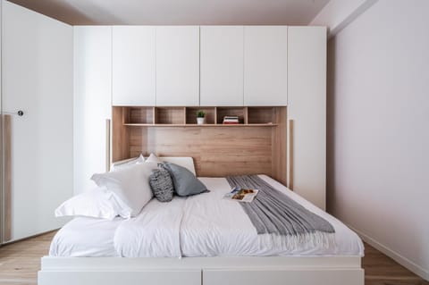 Bed, Bedroom, wardrobe