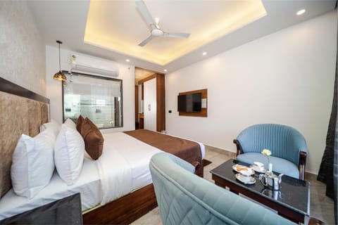 Living room, Photo of the whole room, Bedroom