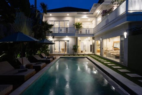 NEW 4 Bedroom Villa in Canggu Bali Apartment in North Kuta