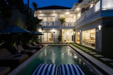 NEW 4 Bedroom Villa in Canggu Bali Apartment in North Kuta