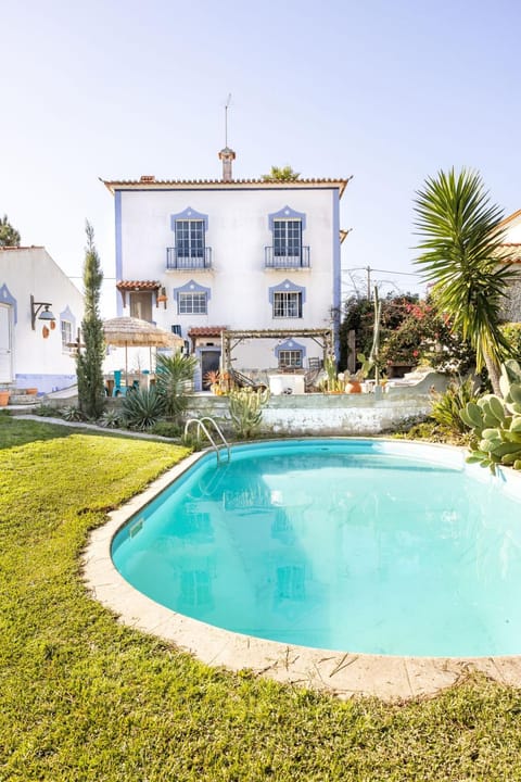Property building, Spring, Day, Garden, Garden view, Pool view, Swimming pool