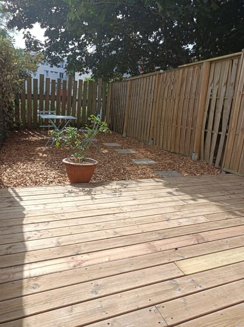 Patio, Garden