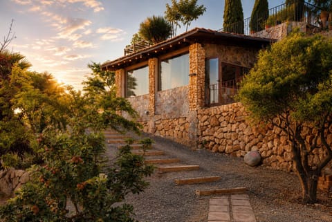 Property building, Off site, Natural landscape, Garden view, Sunset