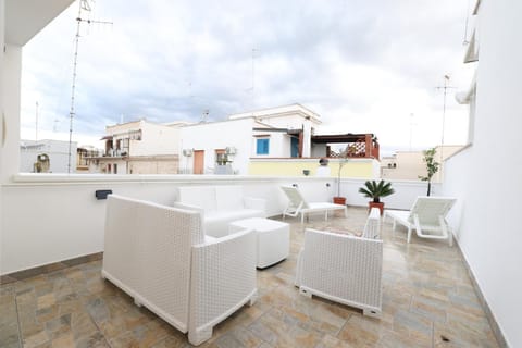 Patio, View (from property/room), Balcony/Terrace