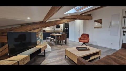 TV and multimedia, Living room, Seating area