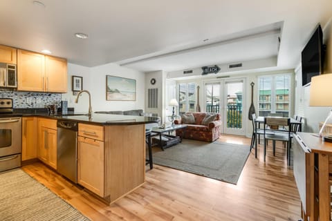 Kitchen or kitchenette, kitchen