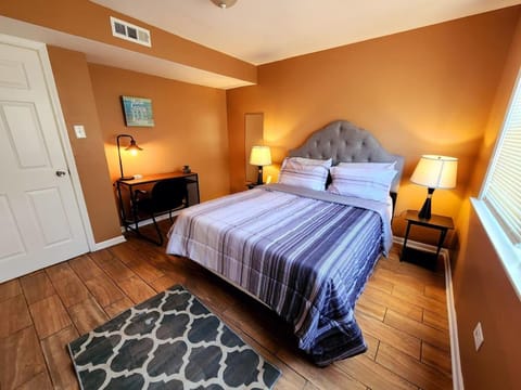 Modern 2 Beds Apt close Downtown Apartment in Evanston