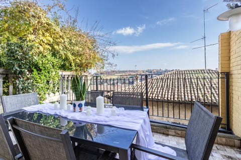 Natural landscape, Balcony/Terrace