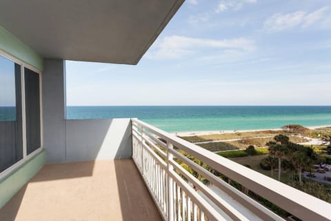 Day, View (from property/room), Balcony/Terrace, Beach, Sea view