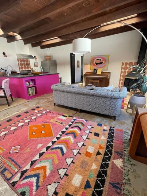 Onu Vibrant Light Filled Onu Suite at La Dea Apartment in Santa Fe