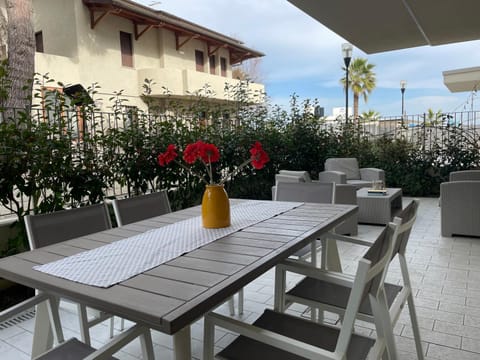 Patio, Day, View (from property/room), Balcony/Terrace, Balcony/Terrace, Dining area