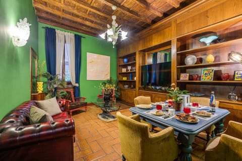 Communal lounge/ TV room, Lounge or bar