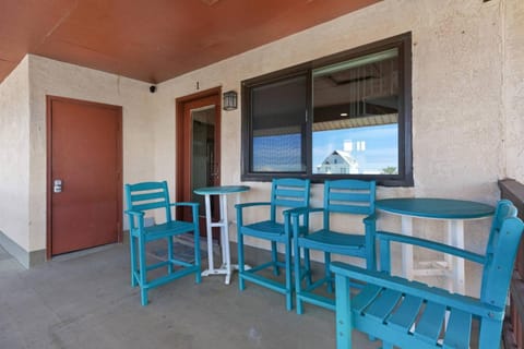 Sand Castle Villas 1 (2/1) House in Lower Grand Lagoon