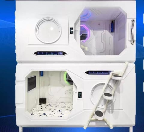 Belgrade Airport Luxury single bed Hostel in Belgrade