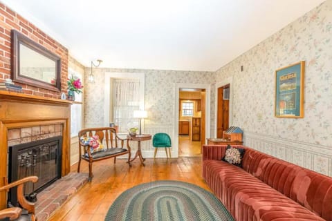 Briarstone Inn Unit 2 Apartment in Galena