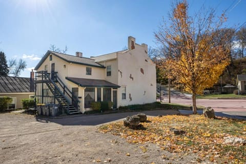 Briarstone Inn Unit 3 Apartment in Galena