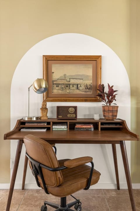 Tranquil Gardens Soaking Pool Ember Stone House in Yucca Valley
