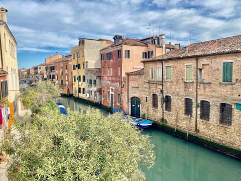 View (from property/room), City view