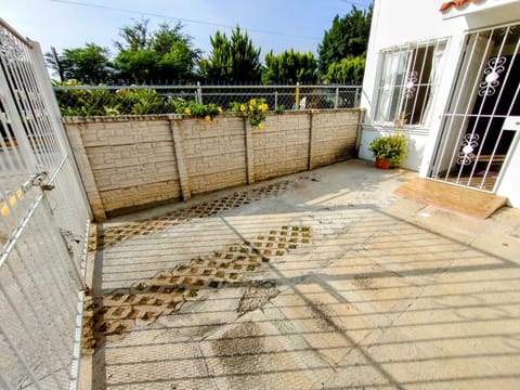 Property building, Off site, Parking