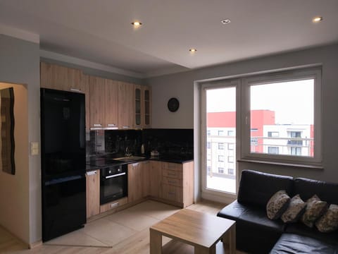 TV and multimedia, Kitchen or kitchenette, oven