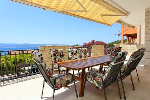 Balcony/Terrace, children, Family