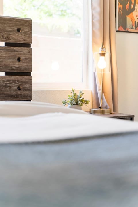 l NEW l Fully Remodeled 3BR 2BTH l 1 Min to Veterans Memorial Park House in Sierra Vista