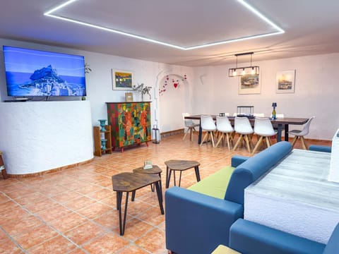 TV and multimedia, Living room