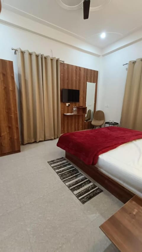 Communal lounge/ TV room, TV and multimedia, Bedroom