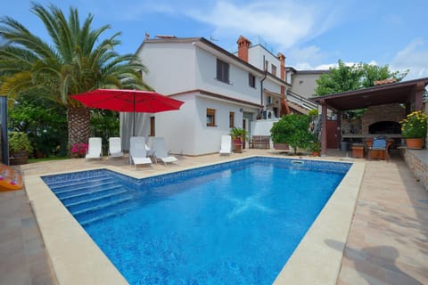 Villa Kascuni Apartment in Pula